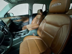 Used 2018  Chevrolet Traverse 4d SUV AWD High Country at Graham Auto Mall near Mansfield&comma; OH