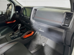 Used 2023  Nissan Frontier Crew Cab 4x4 PRO-4X Auto at Graham Auto Mall near Mansfield&comma; OH