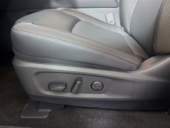 New 2026  Nissan Pathfinder SL 4WD at Graham Auto Mall near Mansfield&comma; OH