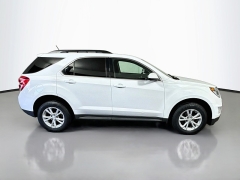 Used 2017  Chevrolet Equinox 4d SUV AWD LT at Graham Auto Mall near Mansfield&comma; OH