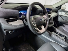 New 2026  Ford Explorer Active w&sol;200A Pkg 4WD at Dutro Auto near Zanesville&comma; OH