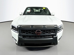New 2026  Nissan Frontier Crew Cab 4x4 PRO-4X w&sol;R Package at Dutro Auto near Zanesville&comma; OH