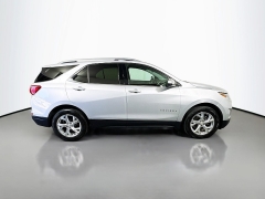 Used 2019  Chevrolet Equinox 4d SUV AWD LT w/2LT at Dutro Auto near Zanesville, OH