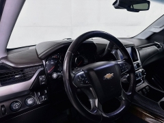 Used 2020  Chevrolet Tahoe 4d SUV 4WD LT at Graham Auto Mall near Mansfield&comma; OH