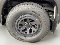 New 2025  Nissan Frontier Crew Cab 4x4 PRO-4X at Graham Auto Mall near Mansfield, OH