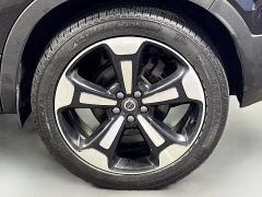 Used 2019  Volvo XC40 4d SUV AWD T5 Momentum at Graham Auto Mall near Mansfield&comma; OH