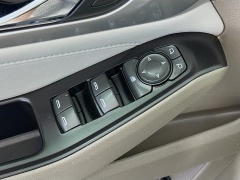 Used 2019  Chevrolet Traverse 4d SUV FWD LT Cloth w&sol;1LT at Graham Auto Mall near Mansfield&comma; OH
