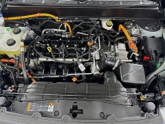 Used 2023  Ford Maverick Lariat FWD SuperCrew at Graham Auto Mall near Mansfield, OH