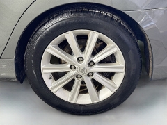 Used 2013  Toyota Camry 4d Sedan XLE at Dutro Auto near Zanesville&comma; OH