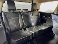 Used 2024  Ford Expedition XLT 4x4 at Dutro Auto near Zanesville&comma; OH