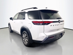 New 2026  Nissan Pathfinder SL 4WD at Graham Auto Mall near Mansfield&comma; OH