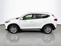 Used 2018  Hyundai Tucson 4d SUV FWD SEL Plus at Graham Auto Mall near Mansfield&comma; OH