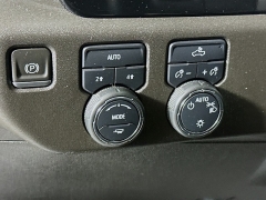 Used 2023  Chevrolet Silverado 1500 4WD Crew Cab 157" LT at Graham Auto Mall near Mansfield&comma; OH