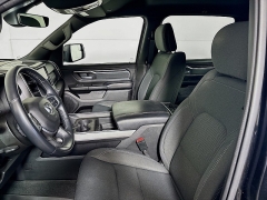 Used 2022  Ram 1500 4WD Big Horn Crew Cab 5'7" Box Lvl 2 at Graham Auto Mall near Mansfield&comma; OH