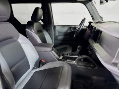 Used 2024  Ford Bronco Big Bend 4 Door 4x4 at Graham Auto Mall near Mansfield&comma; OH