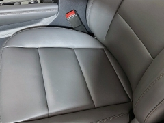 New 2026  Ford Explorer Active w&sol;200A Pkg 4WD at Dutro Auto near Zanesville&comma; OH