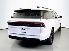 New 2025  Lincoln Navigator L Reserve 4x4 at Graham Auto Mall near Mansfield&comma; OH