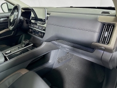 New 2025  Nissan Pathfinder Platinum 4WD at Dutro Auto near Zanesville&comma; OH