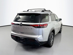 Used 2025  Nissan Pathfinder SV 4WD at Graham Auto Mall near Mansfield&comma; OH