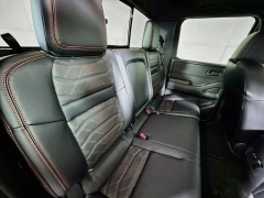 New 2026  Nissan Frontier Crew Cab 4x4 PRO-4X w&sol;R Package at Dutro Auto near Zanesville&comma; OH