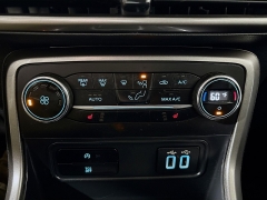 Used 2019  Ford EcoSport 4d SUV FWD SE at Graham Auto Mall near Mansfield&comma; OH