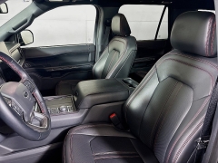 Used 2024  Ford Expedition Limited 4x4 at Graham Auto Mall near Mansfield&comma; OH