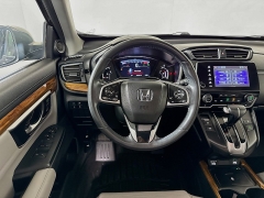 Used 2020  Honda CR-V 4d SUV AWD Touring at Graham Auto Mall near Mansfield&comma; OH