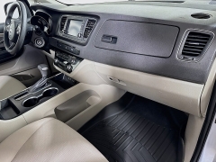 Used 2019  Kia Sedona 4d Wagon L at Graham Auto Mall near Mansfield&comma; OH