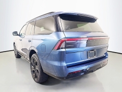 New 2027  Lincoln Navigator Reserve 4x4 at Graham Auto Mall near Mansfield&comma; OH