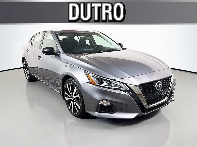 Used 2019  Nissan Altima 4d Sedan AWD 2&period;5L SR at Graham Auto Mall near Mansfield&comma; OH