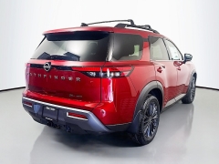 New 2026  Nissan Pathfinder SL 4WD at Dutro Auto near Zanesville&comma; OH