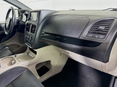 Used 2019  Dodge Grand Caravan 4d Wagon SXT at Dutro Auto near Zanesville&comma; OH