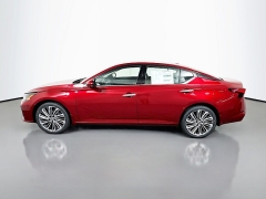 New 2025  Nissan Altima SL AWD at Dutro Auto near Zanesville&comma; OH