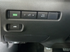 Used 2025  Nissan Sentra SR CVT at Dutro Auto near Zanesville&comma; OH