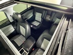 Used 2023  Ford Explorer XLT 4WD at Dutro Auto near Zanesville&comma; OH