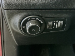 Used 2019  Jeep Compass 4d SUV FWD Limited at Graham Auto Mall near Mansfield&comma; OH