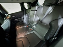 Used 2019  Jeep Cherokee 4d SUV 4WD Latitude Plus 2&period;4L at Graham Auto Mall near Mansfield&comma; OH