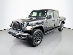 Used 2021  Jeep Gladiator 80th Anniversary 4x4 at Graham Auto Mall near Mansfield, OH