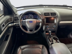 Used 2017  Ford Explorer 4d SUV FWD XLT at Graham Auto Mall near Mansfield&comma; OH