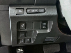 New 2026  Nissan Frontier Crew Cab 4x4 PRO-4X w&sol;R Package at Graham Auto Mall near Mansfield&comma; OH