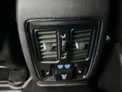 Used 2015  Jeep Grand Cherokee 4d SUV 4WD Limited at Graham Auto Mall near Mansfield&comma; OH