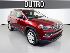 Used 2022  Jeep Compass Latitude 4x4 at Dutro Auto near Zanesville, OH