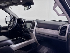 Used 2021  Ford Super Duty F-250 4WD LARIAT Crew Cab SRW 6&period;75' Box at Graham Auto Mall near Mansfield&comma; OH