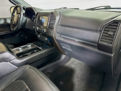 Used 2020  Ford Expedition 4d SUV 4WD Limited at Graham Auto Mall near Mansfield&comma; OH