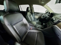 Used 2023  Volkswagen Atlas 2.0T SE 4MOTION at Graham Auto Mall near Mansfield, OH