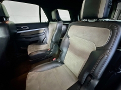 Used 2017  Ford Explorer 4d SUV 4WD XLT at Graham Auto Mall near Mansfield&comma; OH