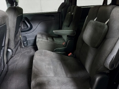 Used 2017  Dodge Grand Caravan 4d Wagon SE at Graham Auto Mall near Mansfield, OH