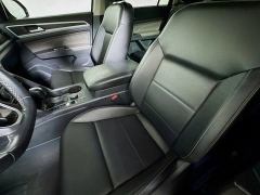 Used 2023  Volkswagen Atlas 2.0T SE 4MOTION at Graham Auto Mall near Mansfield, OH