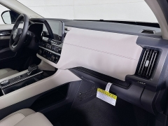 New 2025  Nissan Pathfinder SL 4WD at Dutro Auto near Zanesville&comma; OH