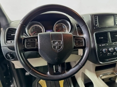 Used 2019  Dodge Grand Caravan 4d Wagon SXT at Graham Auto Mall near Mansfield&comma; OH